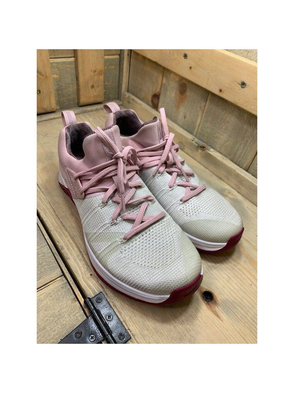 US10.5 Nike Metcon Flyknit 3 True Berry Cross Training Sneaker Shoes EU42.5 - Picture 3 of 9